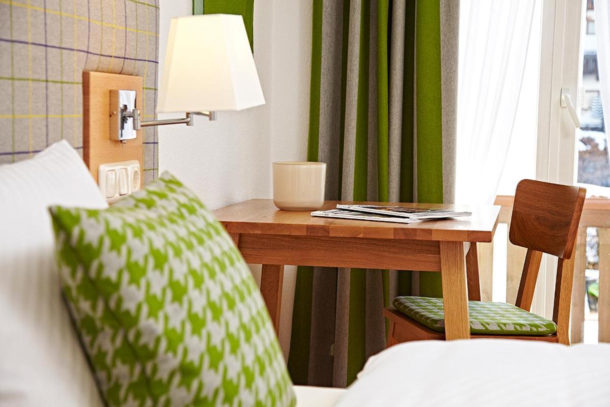 Alpenflair Ferienwohnungen Gaestehaus Hilbrand Whg 313,314,215 Oberstdorf Exteriör bild